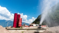 The projection distance of the inside nozzle head can be limited to close range by switching off the turbine. 